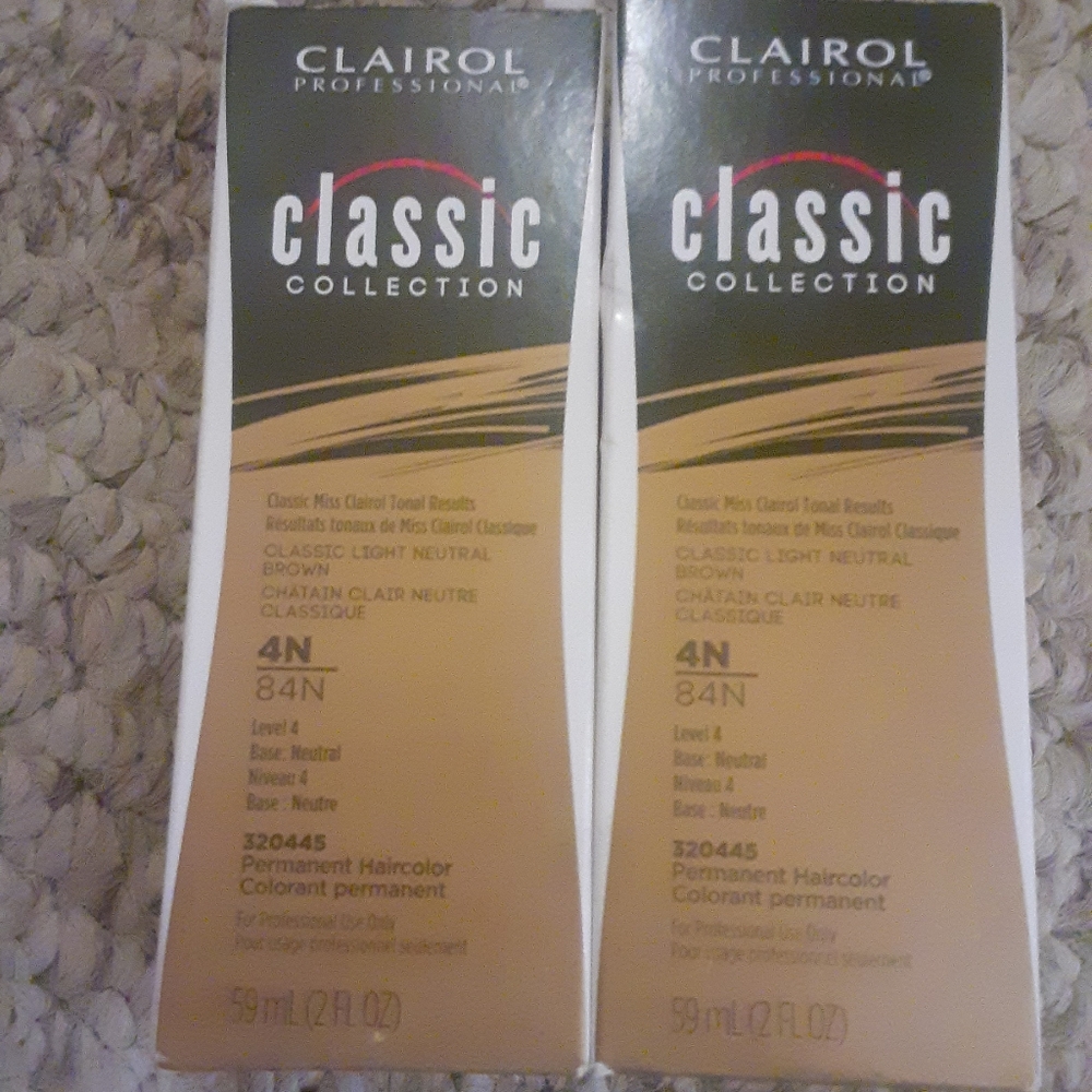 2 Clairol Professional Permanant Hair Color